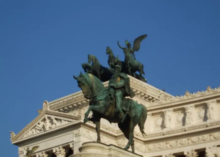 2 Be Colosseo רומא